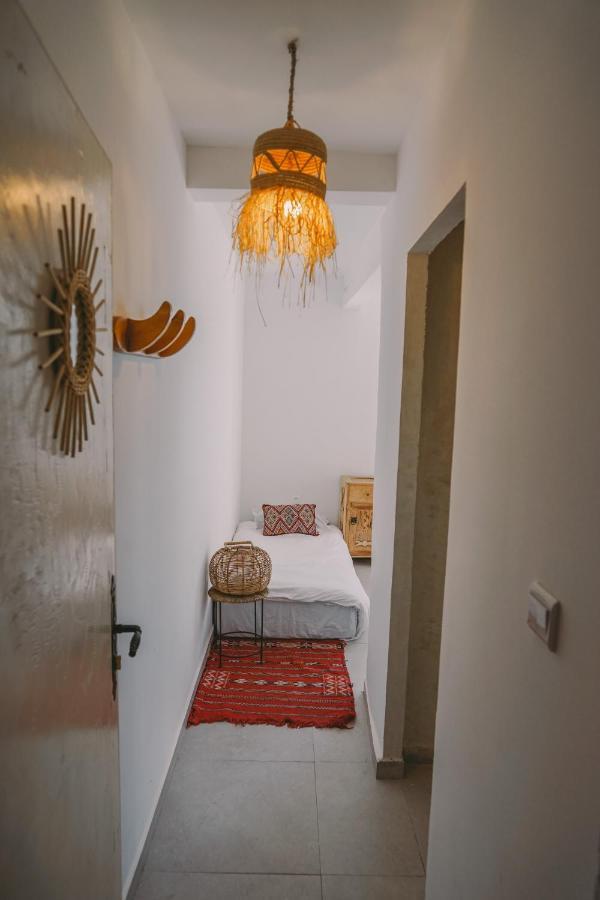 Hotel Blue Waves Surf House Agadir Exterior foto