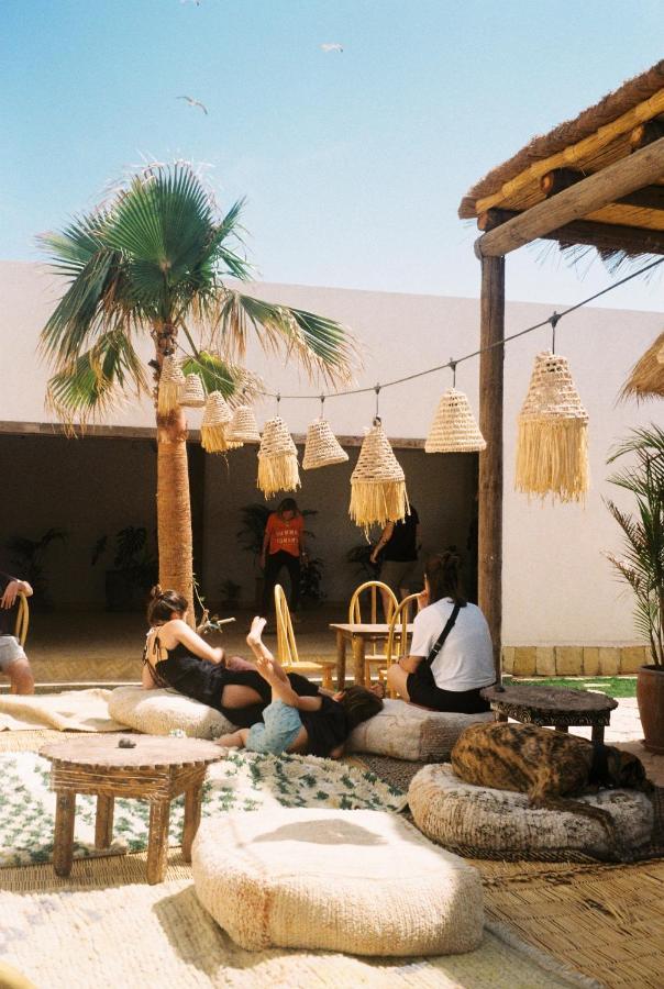 Hotel Blue Waves Surf House Agadir Exterior foto